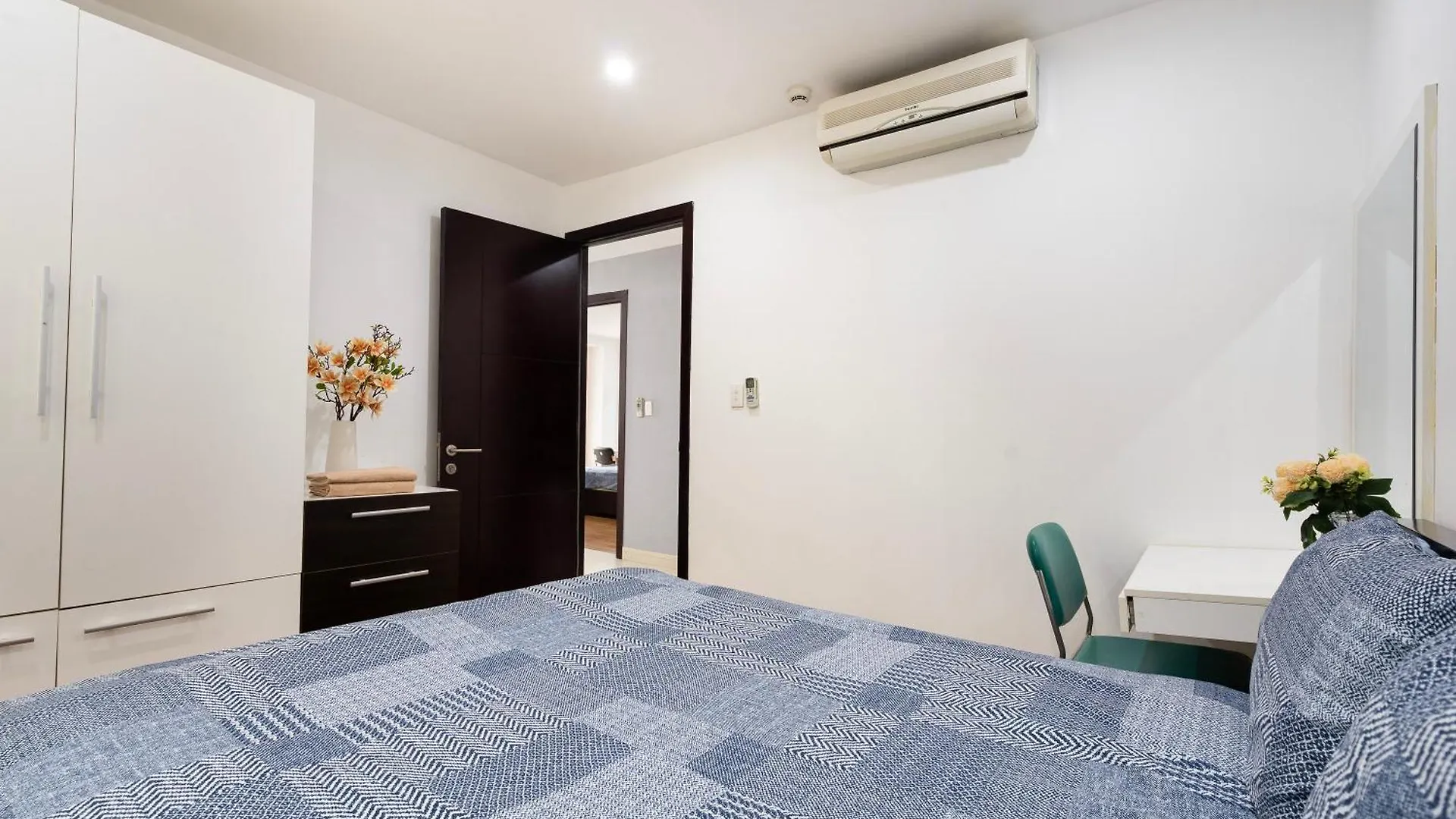International Plaza, District 1 Apartment Ho Chi Minh City