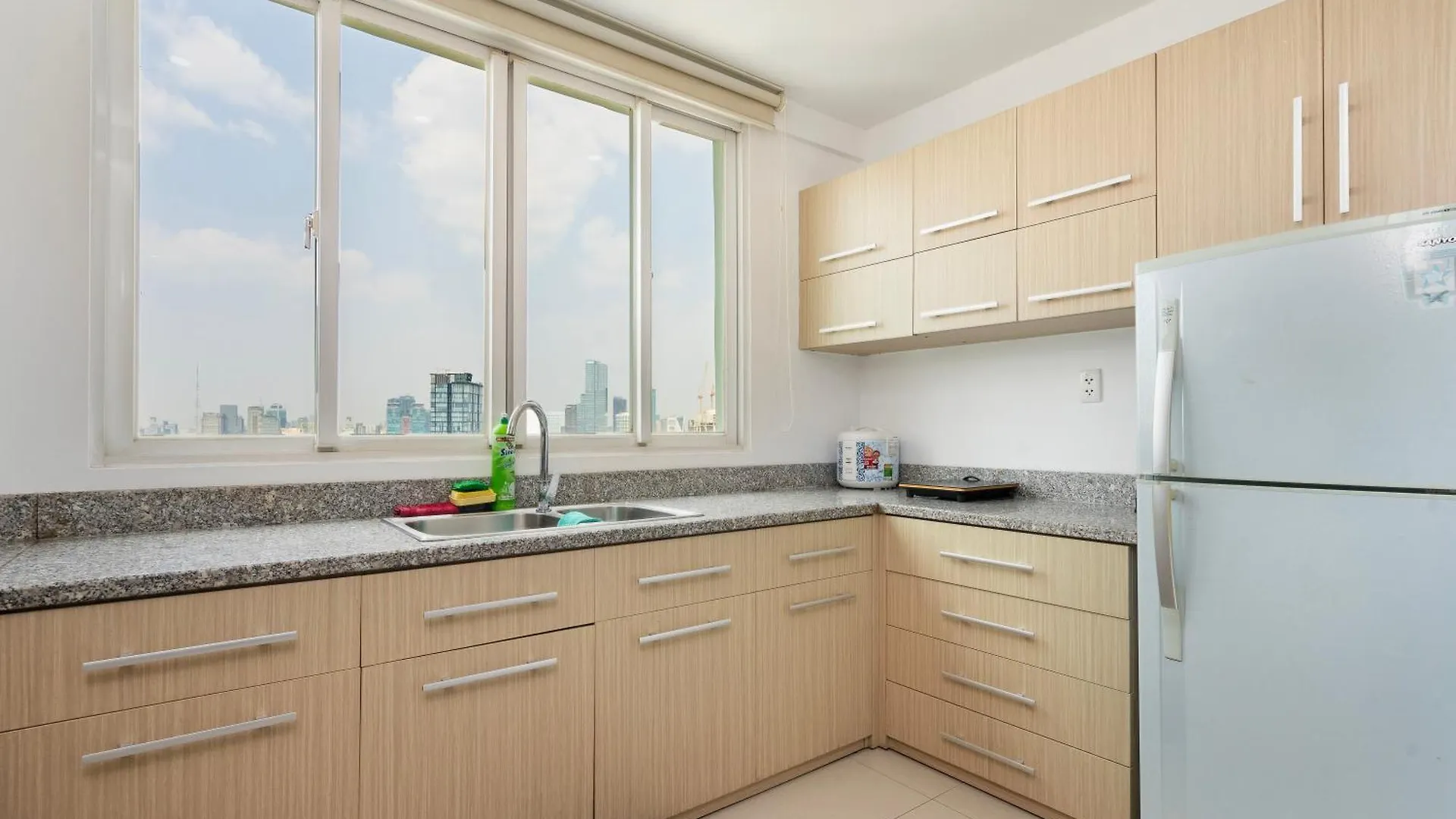 International Plaza, District 1 Apartment Ho Chi Minh City